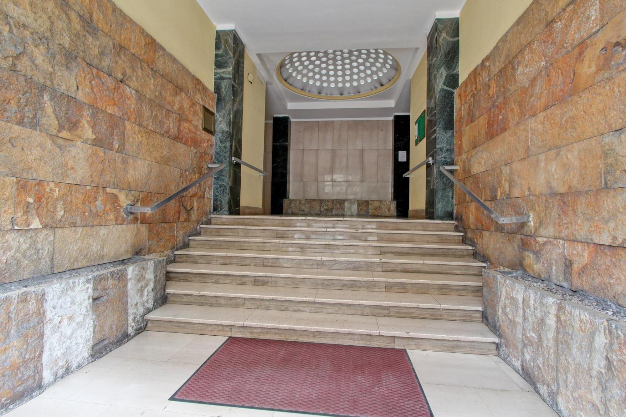 Design Monteverde Flat Rom